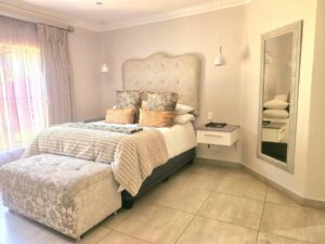 5-star Luxury Suites